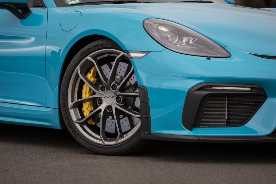 Детали экстерьера Porsche 718 Cayman GT4 (982C) 2019 года  (WW) (фото 169 из 190)